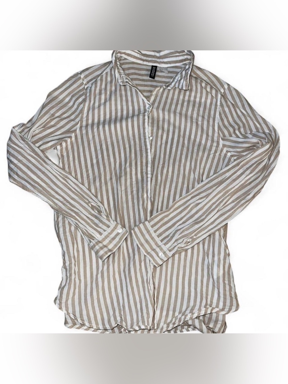 H&M Striped Button-Up Shirt in White and Beige